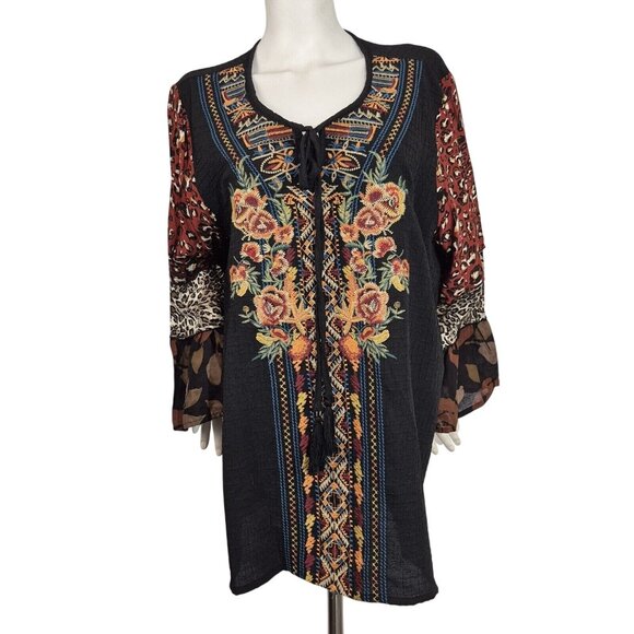 Calessa Tops - Calessa Women's Tunic Size 2X Floral Embroidered Top Black Animal Print (53)